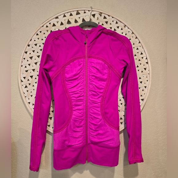 EUC Lululemon Pure Balance Jacket in Paris Pink $118 Size 4 / small - Picture 9 of 16